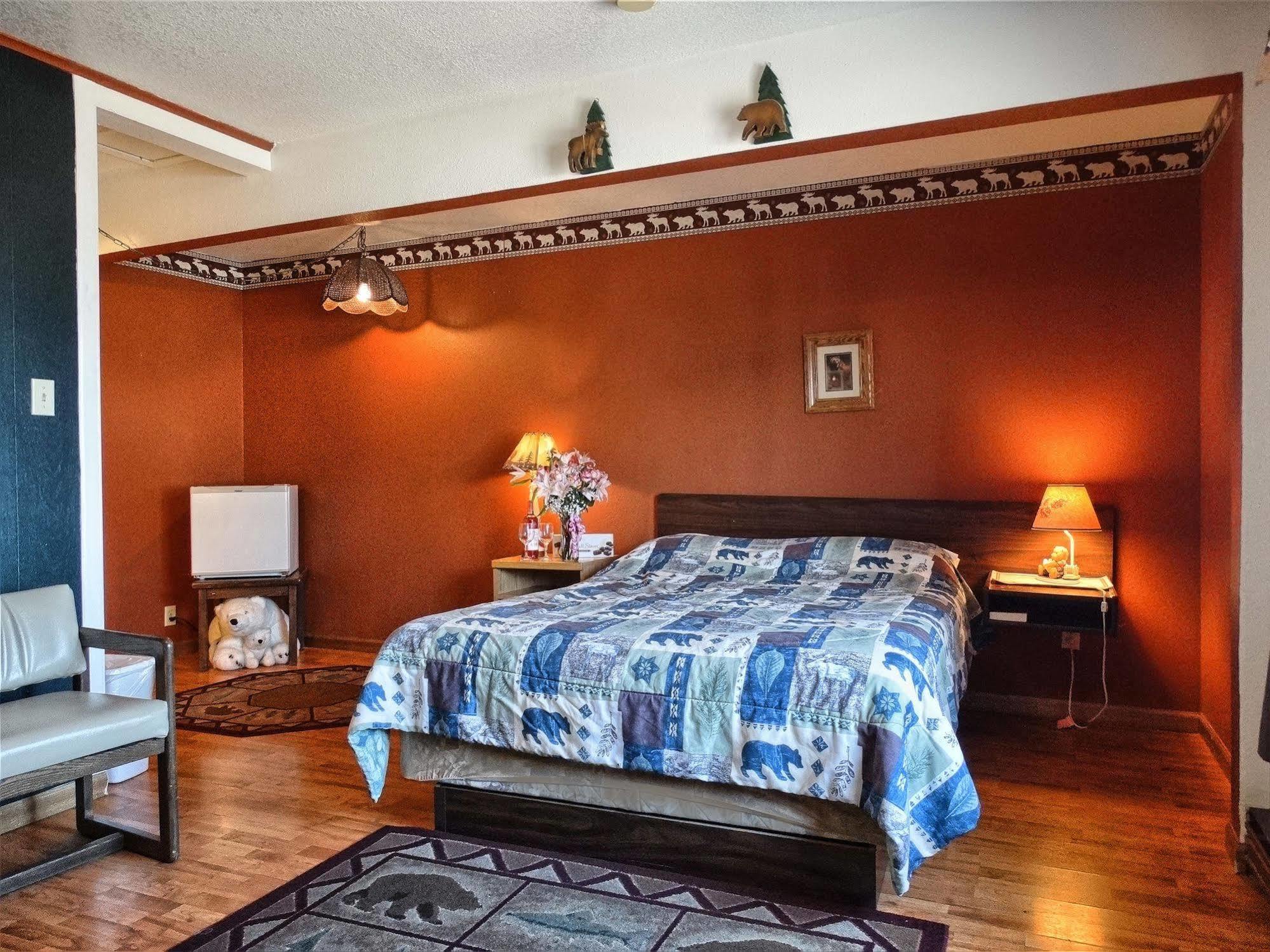 Blue And White Motel Kalispell Exterior foto